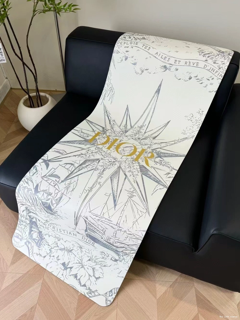 MAT YOGA CHRISTIAN 1.0 0807